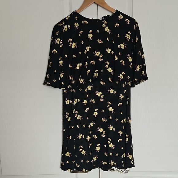 Zara Black and Yellow Flutter Sleeve Sundress - Picture 3 of 16
